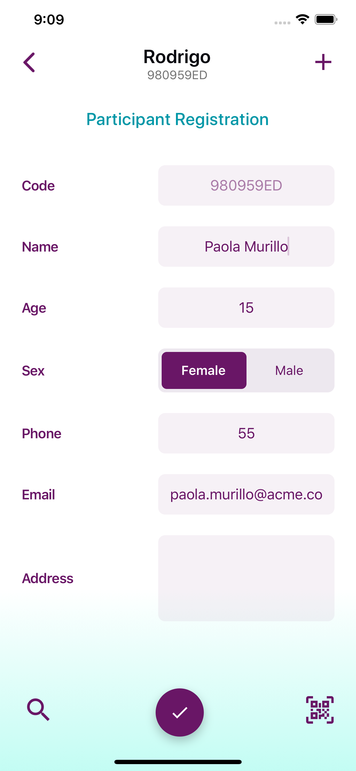 Con nuestro sistema de códigos QR, registra a los participantes de manera rápida y da seguimiento a estos en cada una de las estaciones sin dificultad, garantizando una excelente experiencia del evento.